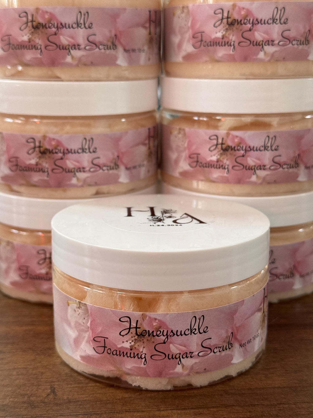 Honeysuckle Foaming Sugar Scrub