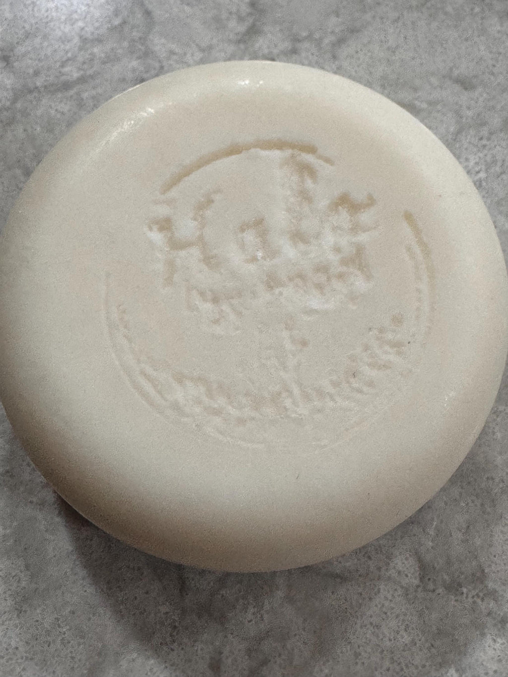 Solid Shampoo Bar Coconut Cream  2.0 oz