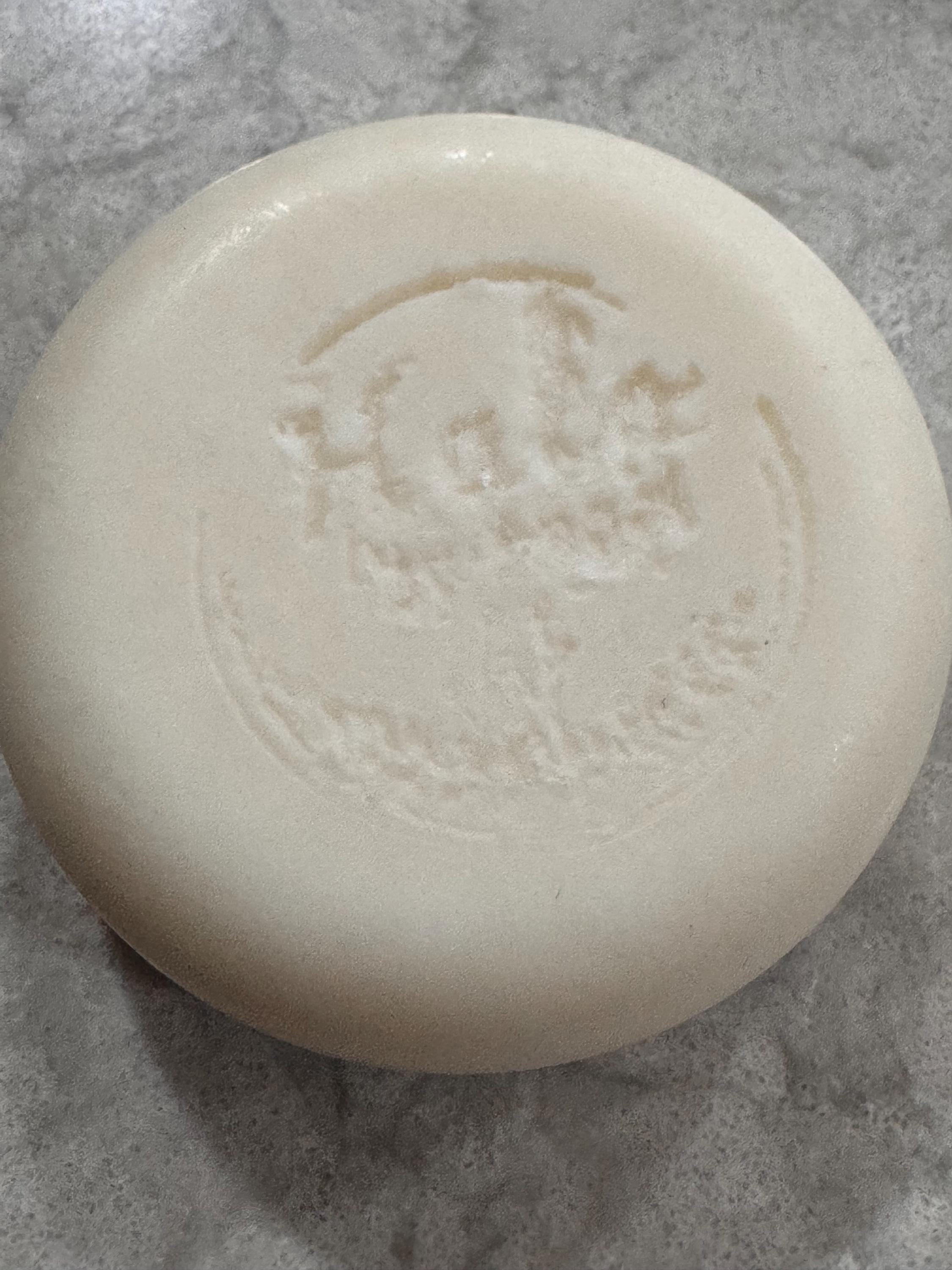 Solid Shampoo Bar Coconut Cream  2.0 oz